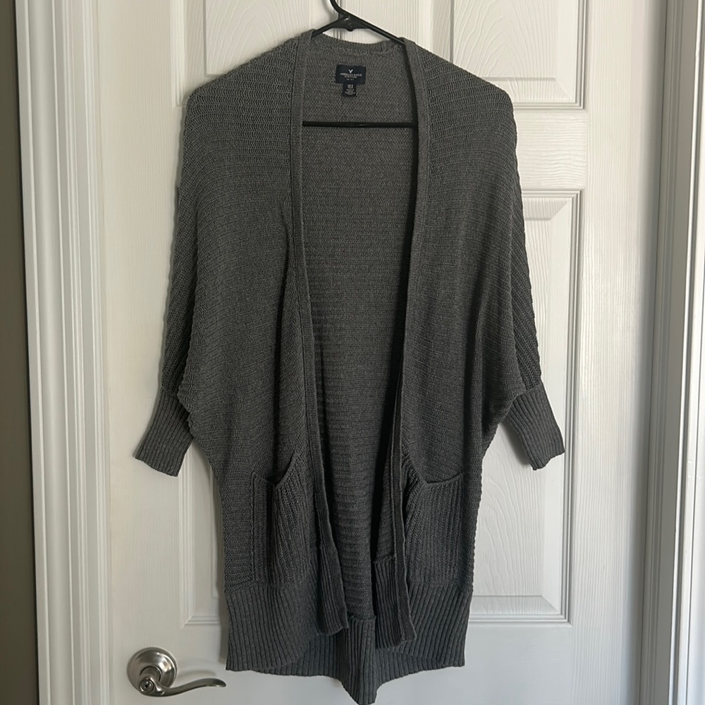 American Eagle gray cardigan